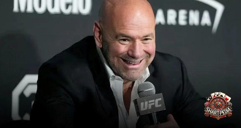 دینا وایت در نشست خبری UFC